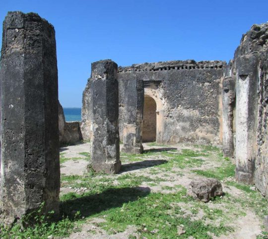 Kijipwa mosque ruins